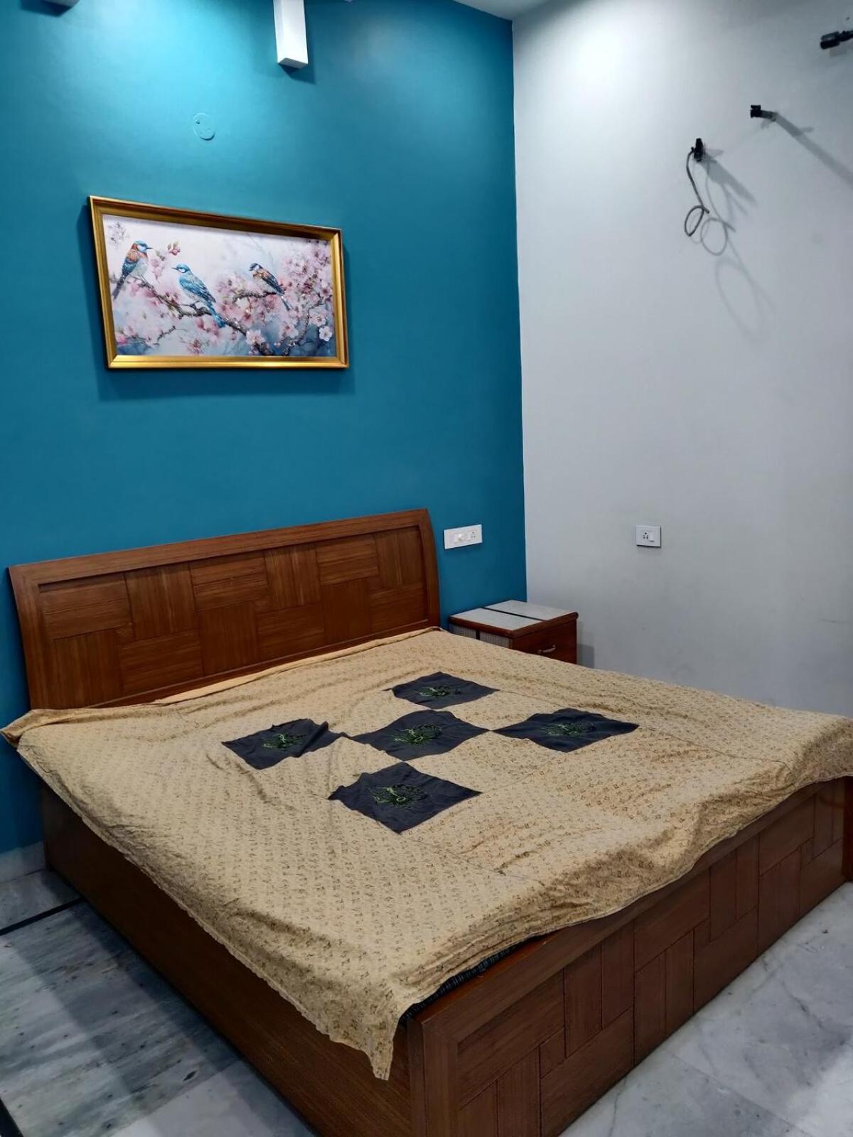 Krishna Niwas Homestay 3Bhk-Gf Chandigarh, Zirakpur Exterior photo